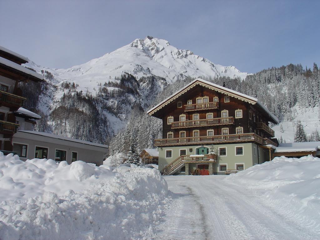 Landhaus Taurer Kals-am Großglockner 외부 사진